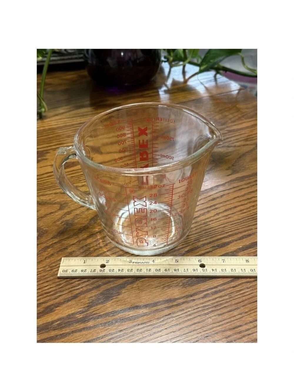 Vintage PYREX Glass Liquid 1 Quart 4 Cup Measuring Red Lettering 